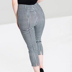 NWT Hell Bunny Judy Capris Pants Black White Gingham Size 2XL Rockabilly Pinup